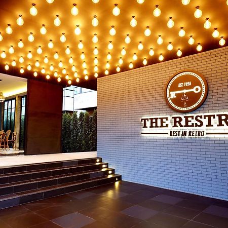 The Restro Hua Hin Exterior foto