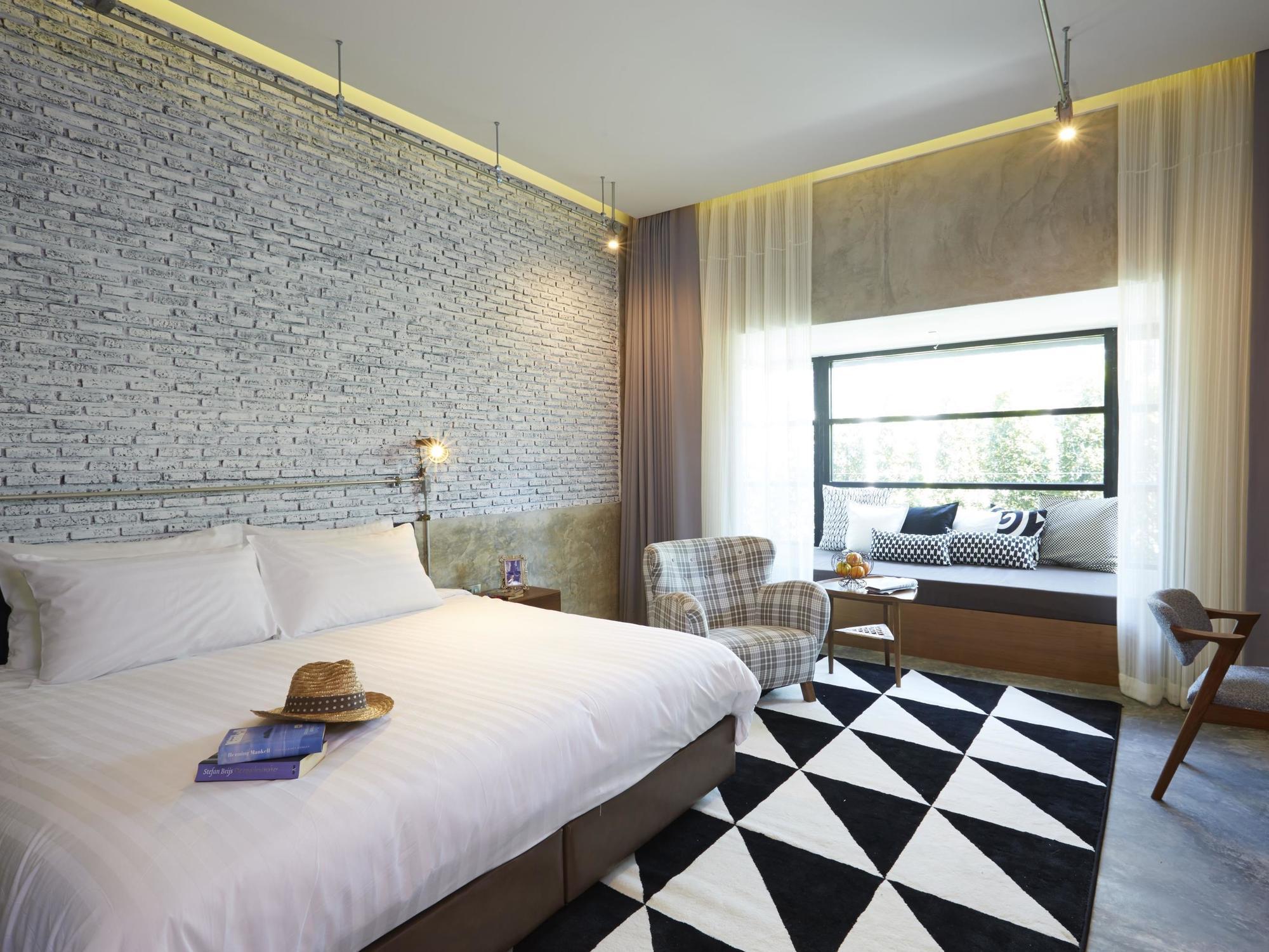 The Restro Hua Hin Exterior foto